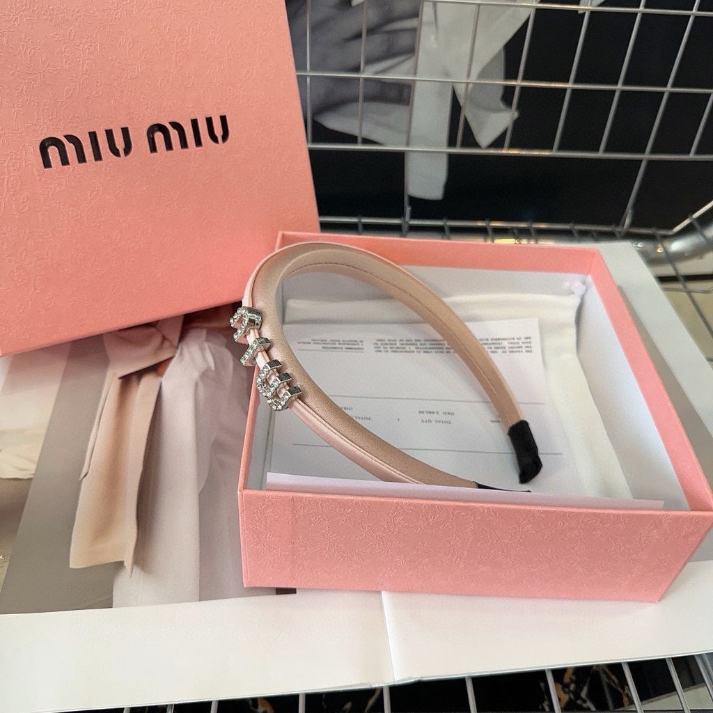 CHANEL SILK HAIRBAND ATTACHED CRYSTAL LOGO LIGHT PINK 196476