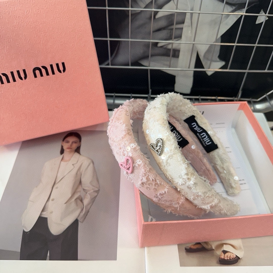 CHANEL LIGHT PINK HEADBAND ATTACHED SEQUINS TWEED 425521
