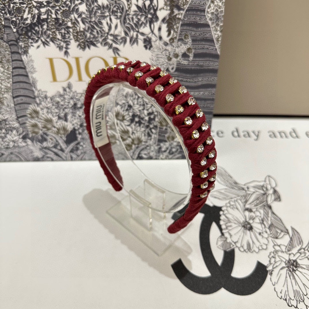 CHANEL HAIRBAND IN RED FELT FABRIC DIAMOND-EMBELLISHED 230832