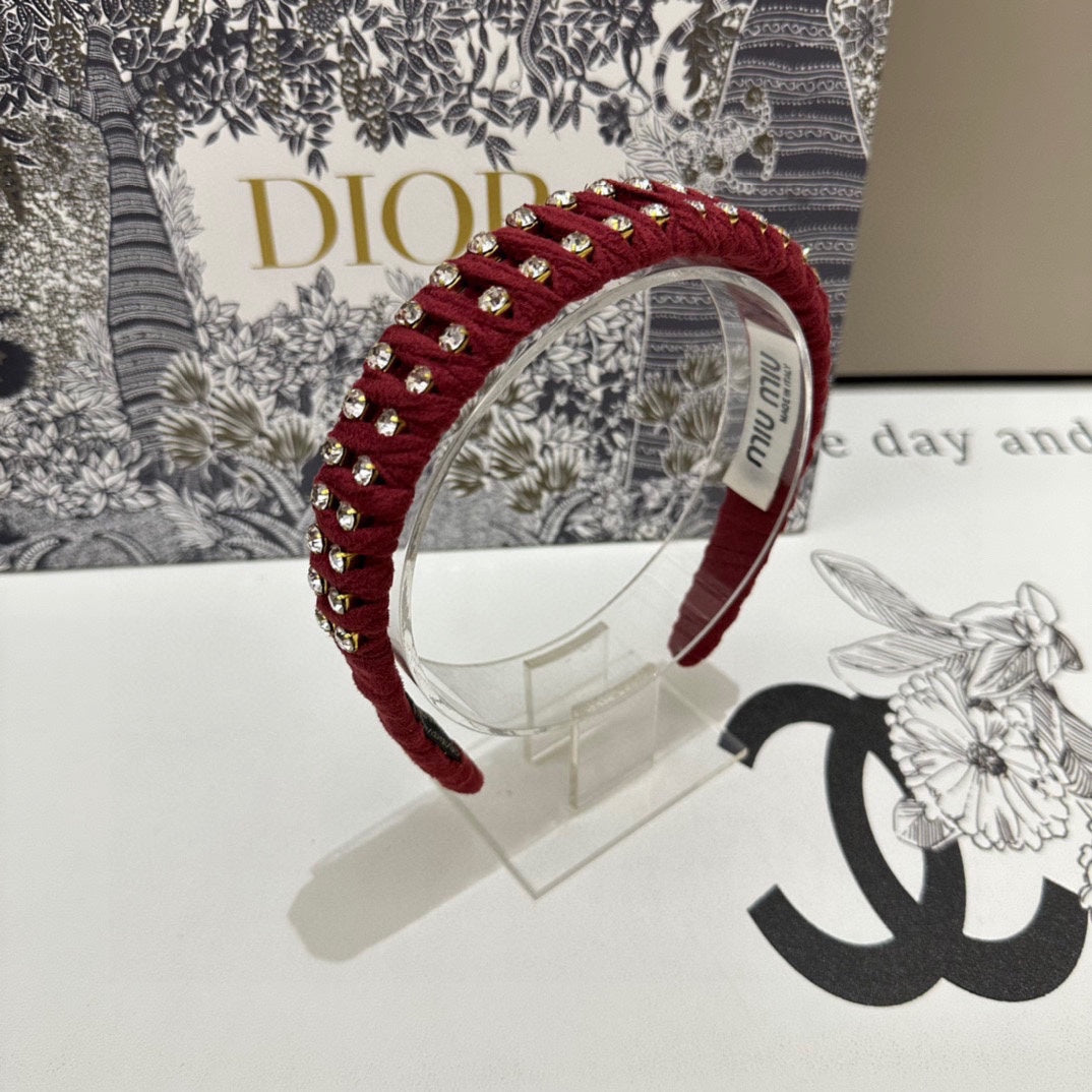 CHANEL HAIRBAND IN RED FELT FABRIC DIAMOND-EMBELLISHED 230832