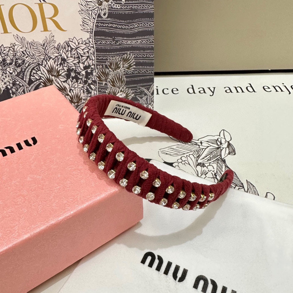 CHANEL HAIRBAND IN RED FELT FABRIC DIAMOND-EMBELLISHED 230832
