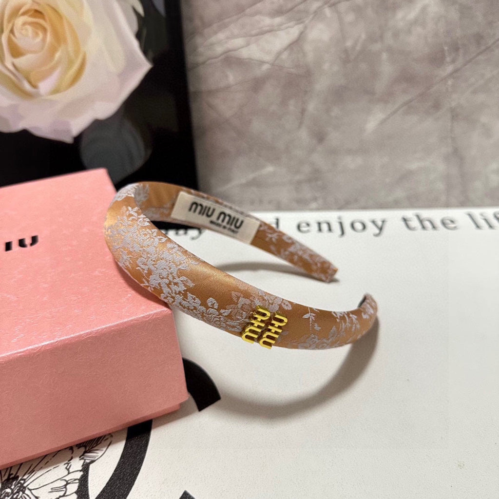 CHANEL HEADBAND WITH GARNITURE PRINT IN TIGER EYE ORANGE SILK 432822