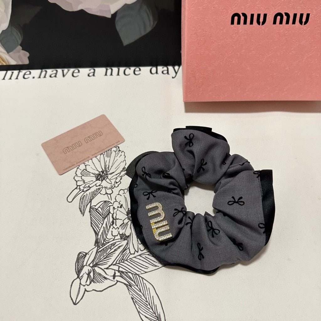 CHANEL HAIR TIE IN GRAY MIX BLACK SPANDEX FABRIC 432829