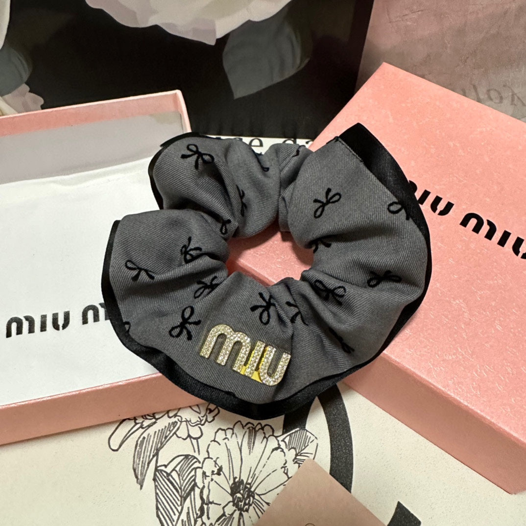 CHANEL HAIR TIE IN GRAY MIX BLACK SPANDEX FABRIC 432829