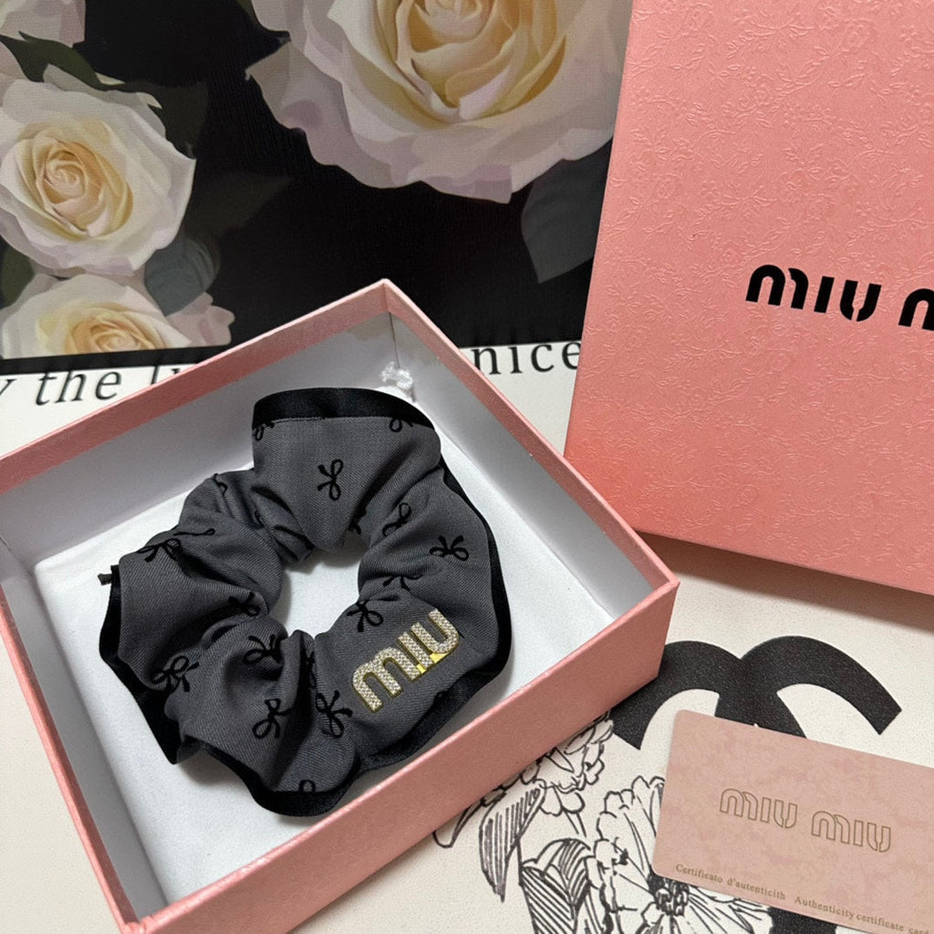 CHANEL HAIR TIE IN GRAY MIX BLACK SPANDEX FABRIC 432829