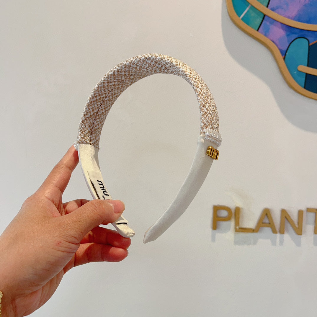 CHANEL HEADBAND IN WHITE TWEED AND SILK 262050