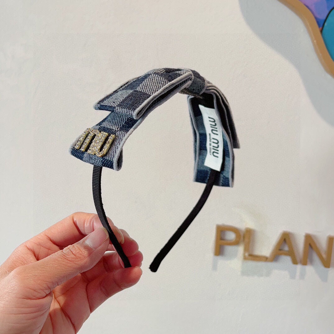 CHANEL BOW HEADBAND IN BLUE DAMIER DENIM 398855