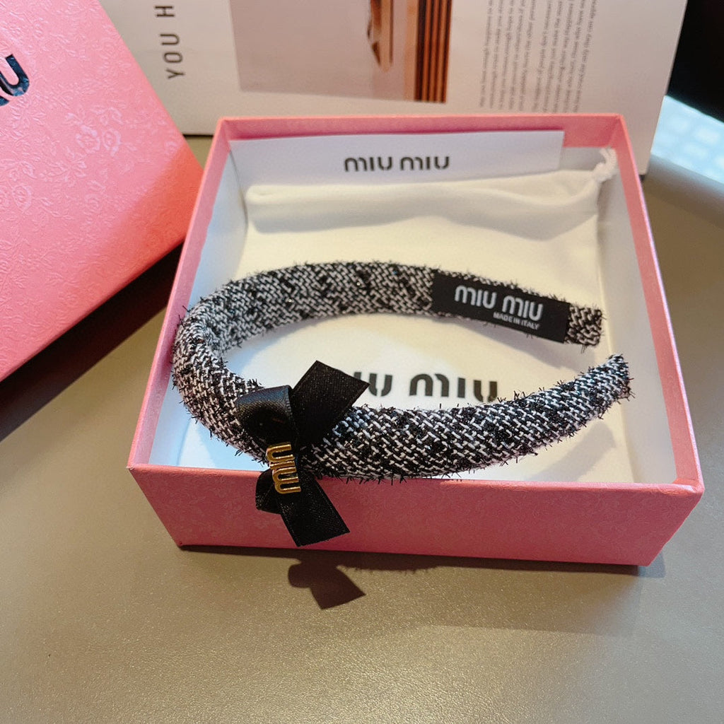 CHANEL BLACK MIX WHITE HEADBAND TWEED 409371