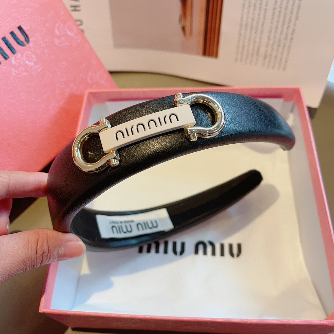 CHANEL GOLD HORSEBIT HEADBAND IN BLACK CALFSKIN 412413