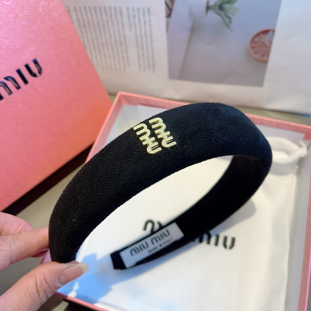 CHANEL THICK HEADBAND IN BLACK CASHMERE 412454