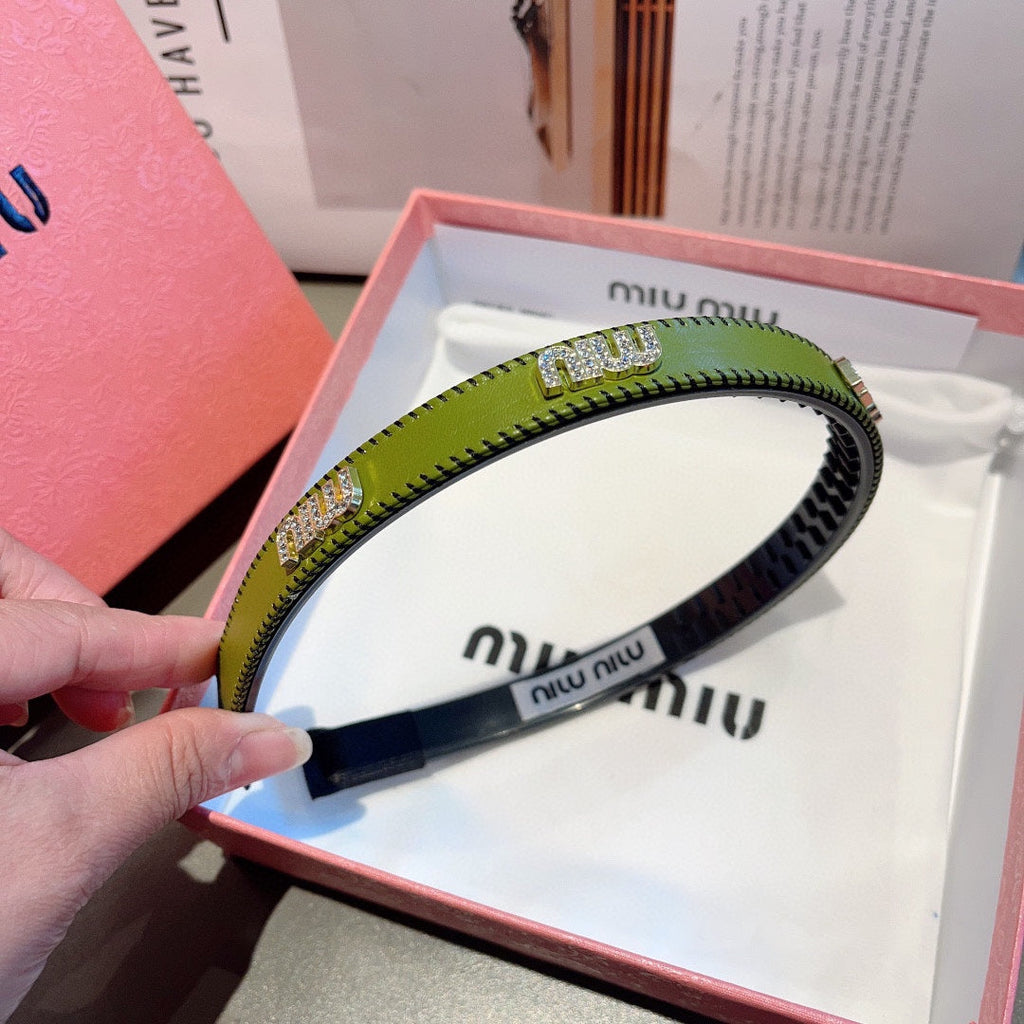 CHANEL HEAD BAND IN OLIVE GREEN LAMBSKIN AND RESIN 417298