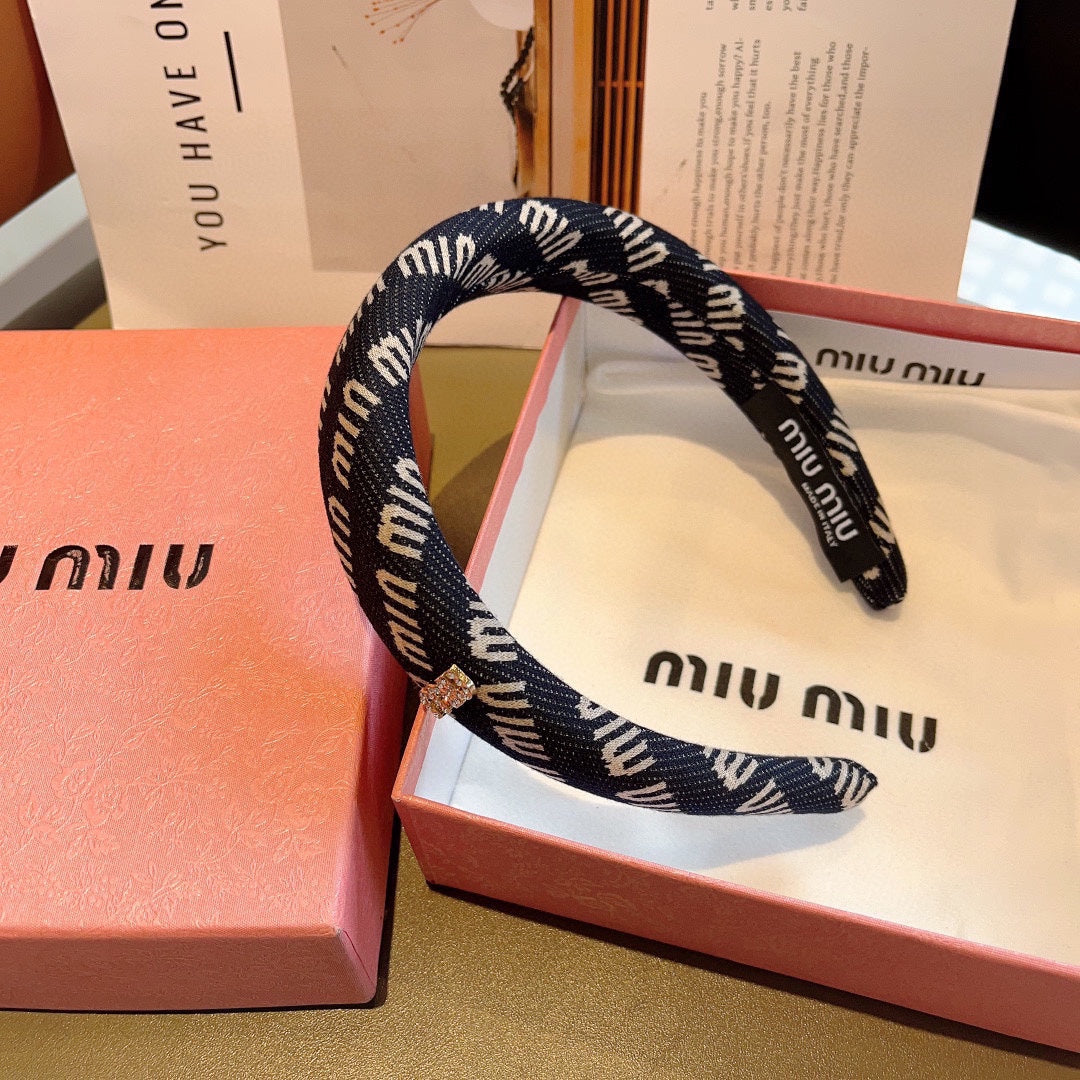 CHANEL THICK HAIR BAND IN NAVY BLUE KINITTED FABRIC 420636