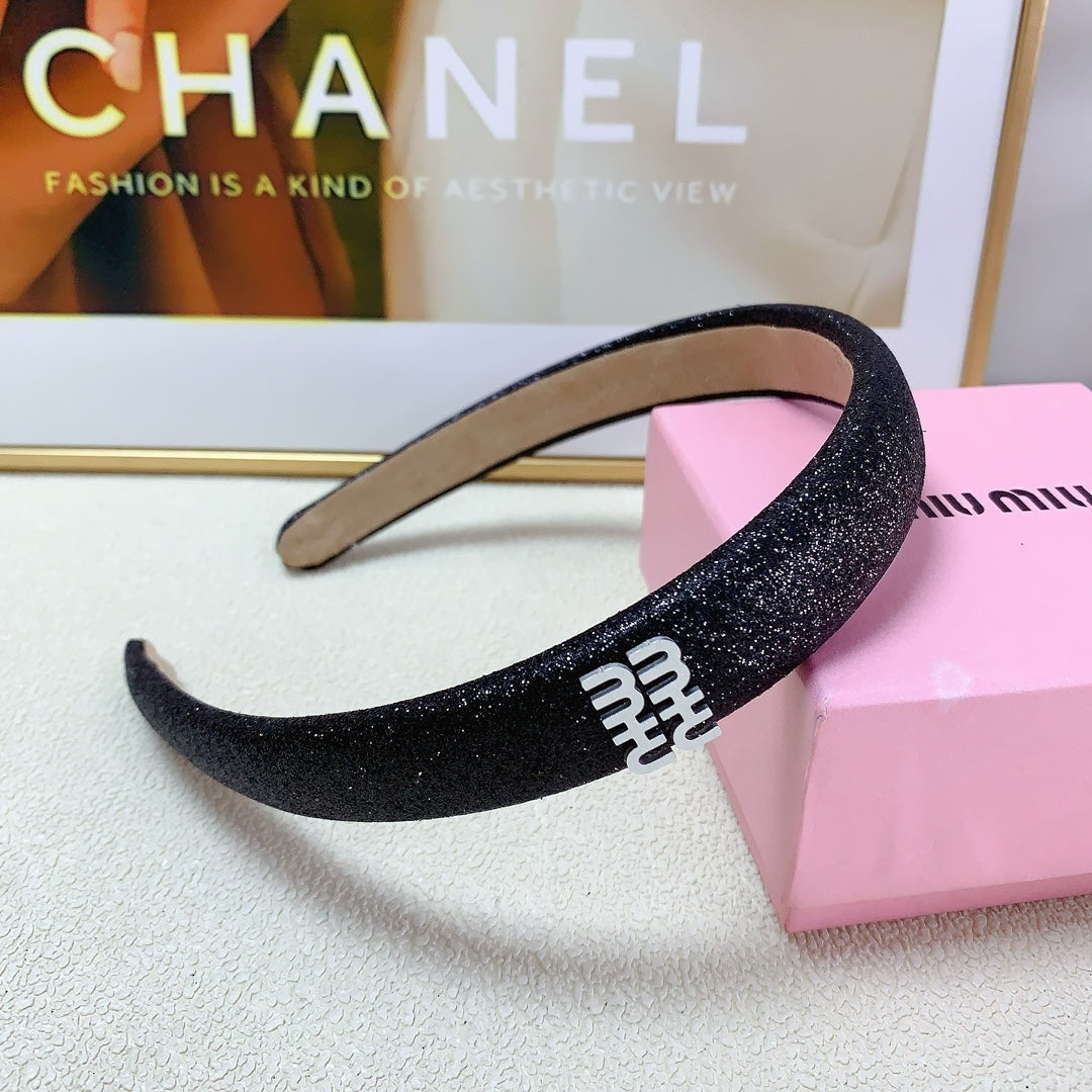 CHANEL HEADBAND IN BLACK GLITTER FABRIC 174109