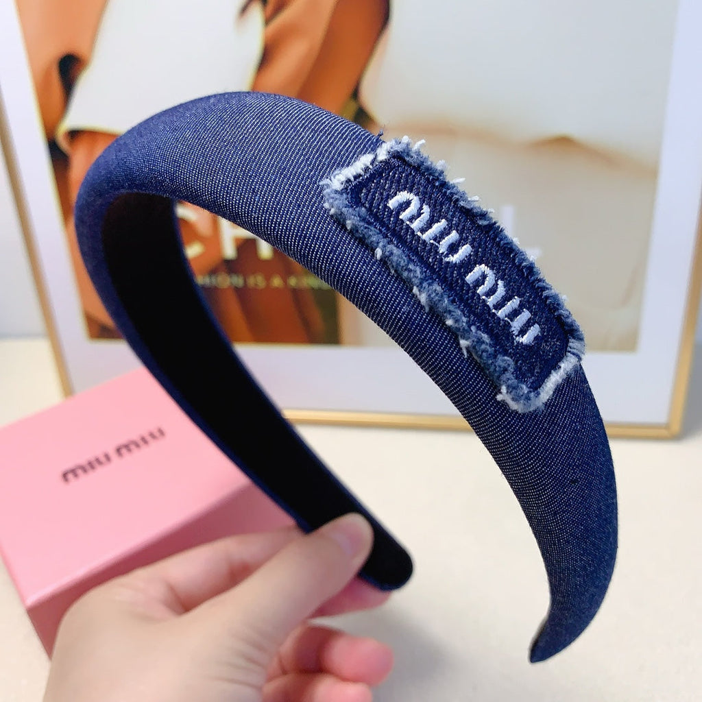 CHANEL THICK HAIRBAND IN CLASSIC BLUE DENIM EMBROIDERED LOGO 217589